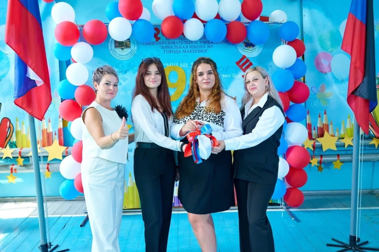 Знакомьтесь, новые учителя.